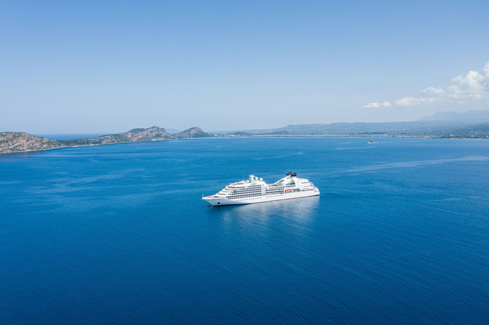 luxury cruise ship uspl